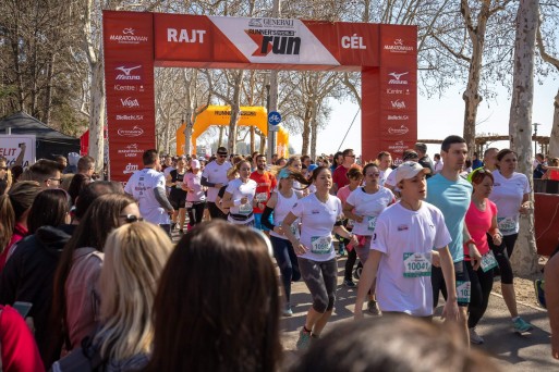 Közösségi futópályázat